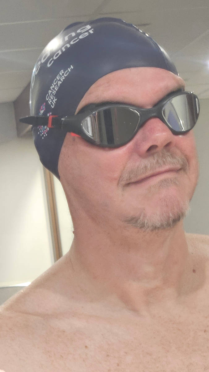 10kswimHat_676x1200px